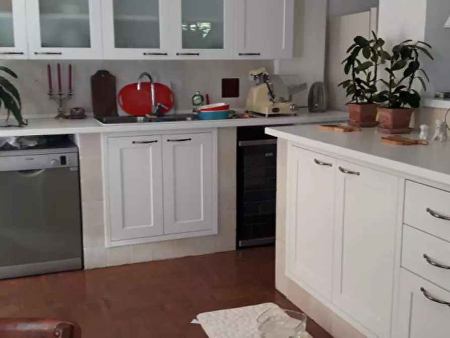 Immagine 26 di Villa in vendita  a Perugia