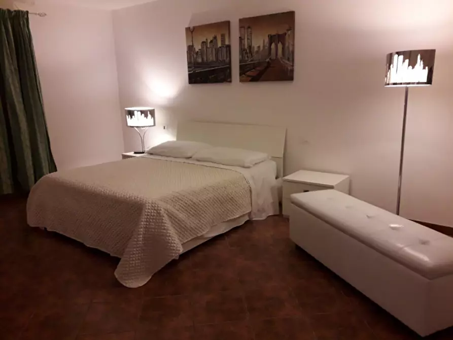 Immagine 28 di Villa in vendita  a Perugia