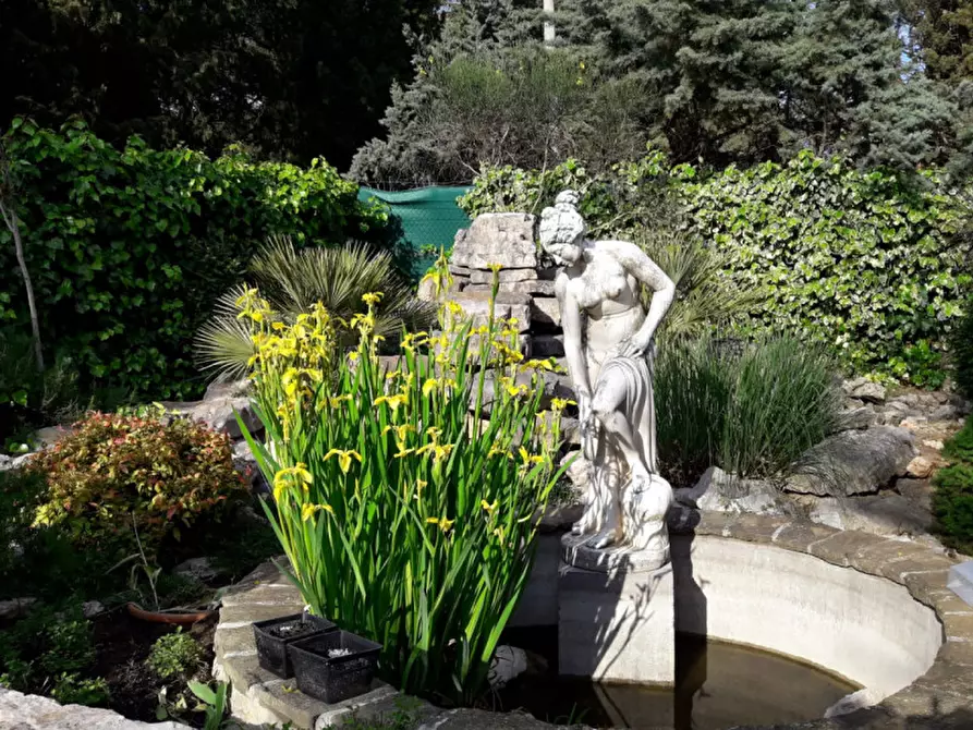 Immagine 37 di Villa in vendita  a Perugia