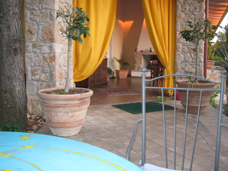 Immagine 45 di Villa in vendita  a Perugia