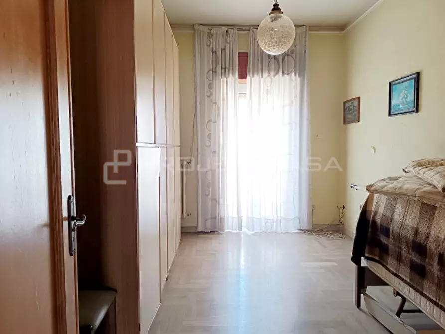 Immagine 15 di Appartamento in vendita  in Via Vincenzo Consiglio 1 a Maglie