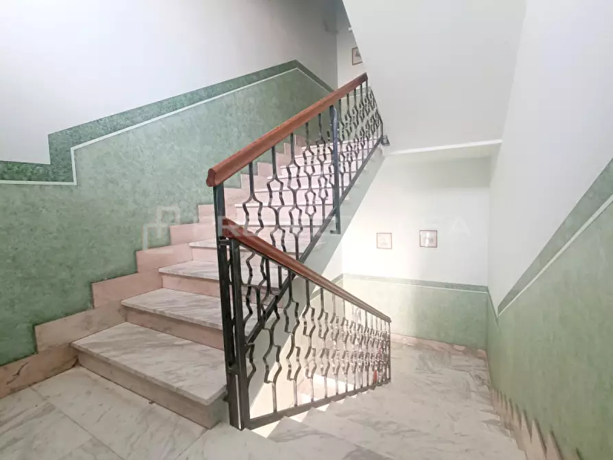 Immagine 23 di Appartamento in vendita  in Via Vincenzo Consiglio 1 a Maglie