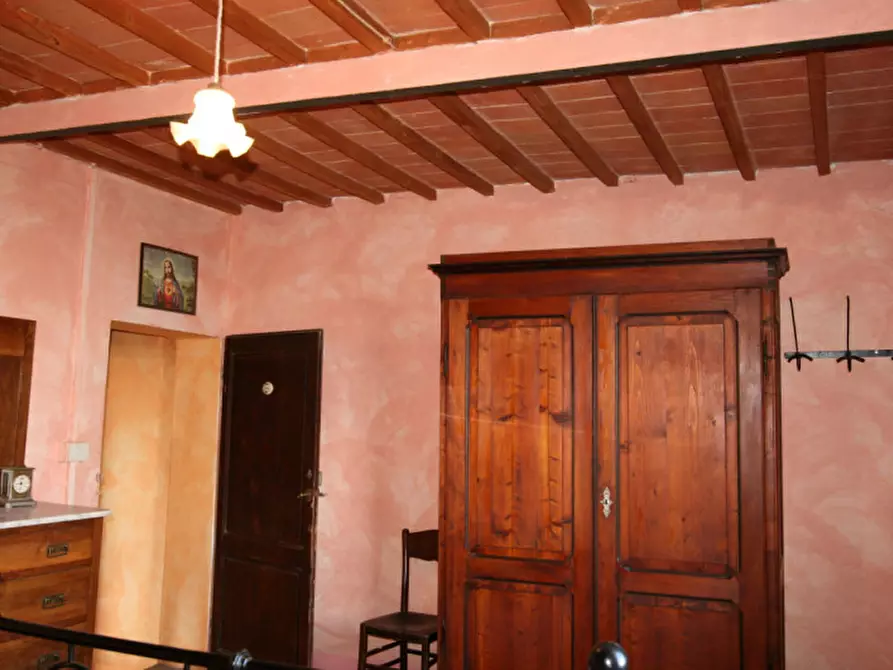 Immagine 13 di Casa indipendente in vendita  a Sinalunga