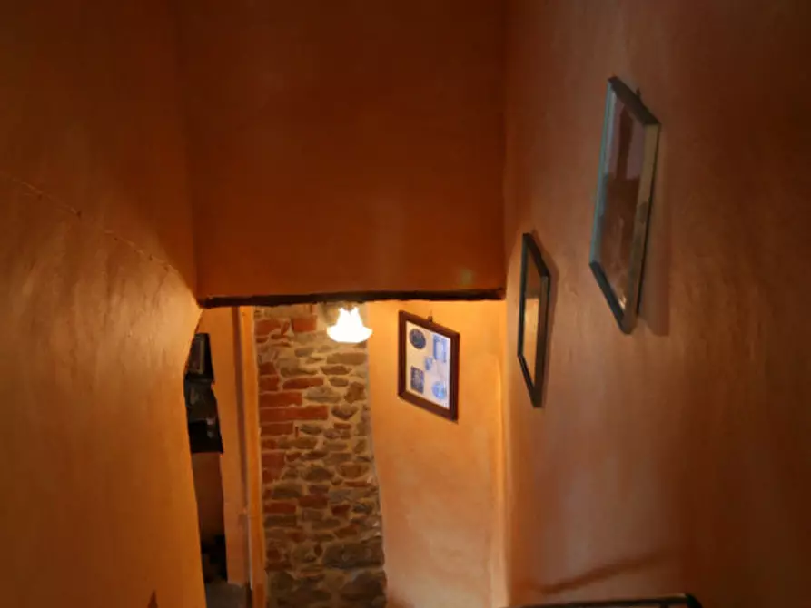 Immagine 15 di Casa indipendente in vendita  a Sinalunga