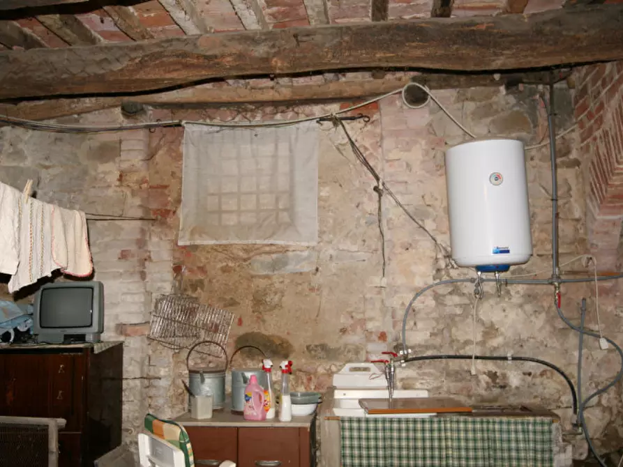 Immagine 21 di Casa indipendente in vendita  a Sinalunga