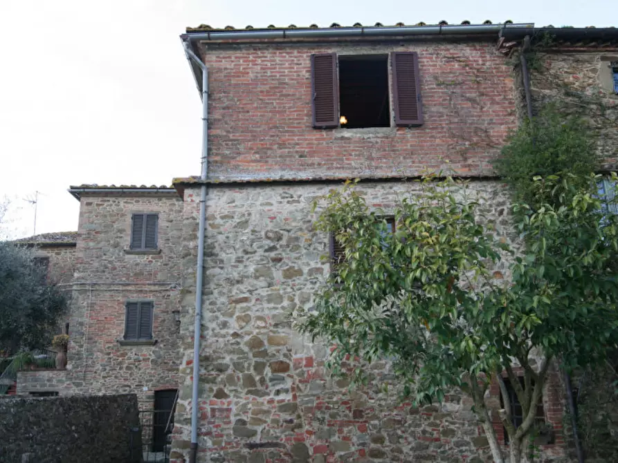 Immagine 25 di Casa indipendente in vendita  a Sinalunga