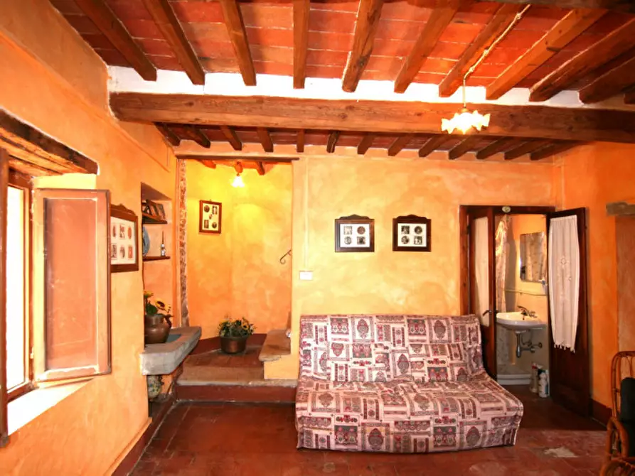 Immagine 34 di Casa indipendente in vendita  a Sinalunga