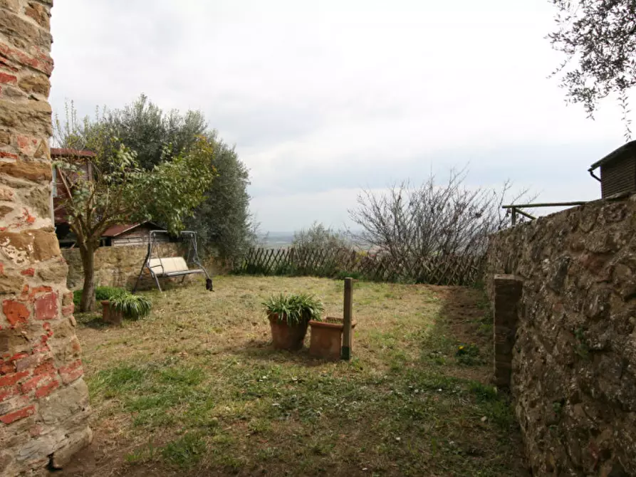 Immagine 46 di Casa indipendente in vendita  a Sinalunga