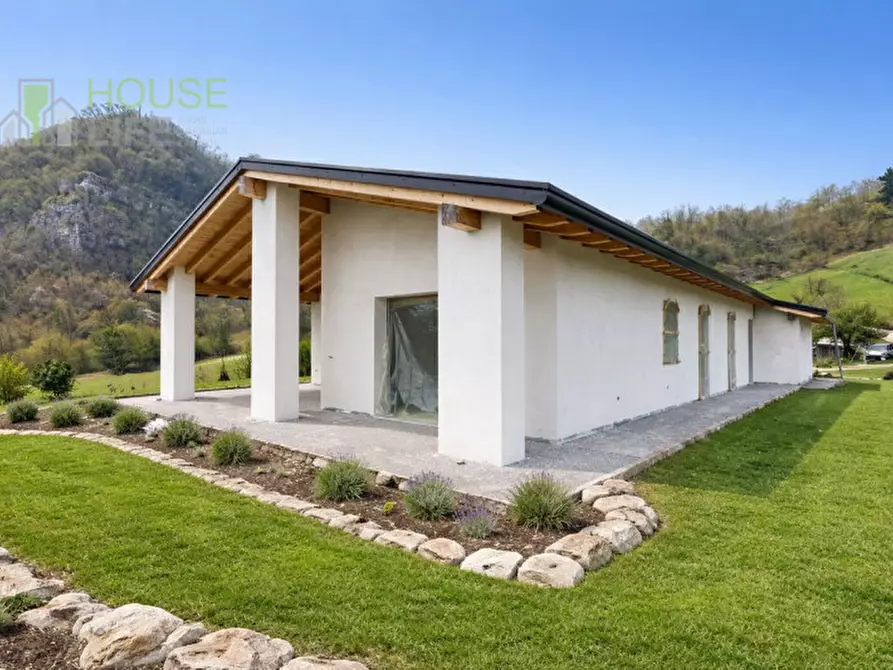 Immagine 5 di Casa indipendente in vendita  in Via Soglio a Monte Di Malo