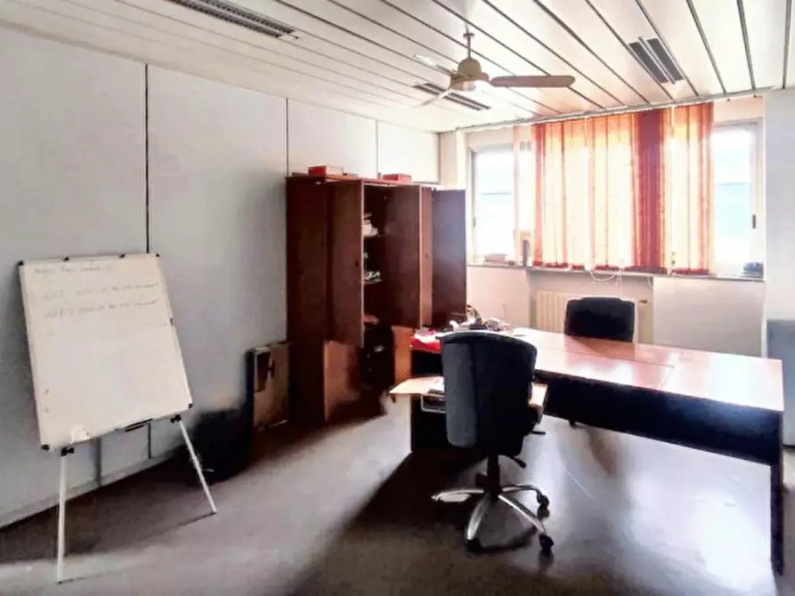 Immagine 8 di Ufficio in vendita  in Via Boccaccio, N. 27 a Trezzano Sul Naviglio