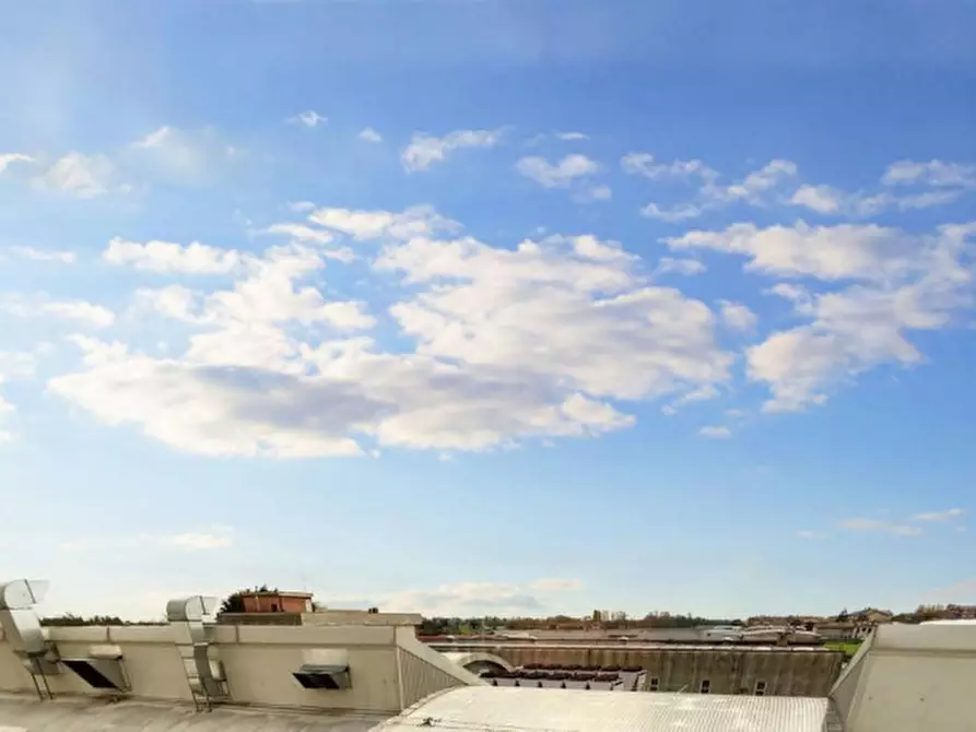 Immagine 17 di Ufficio in vendita  in Via Boccaccio, N. 27 a Trezzano Sul Naviglio