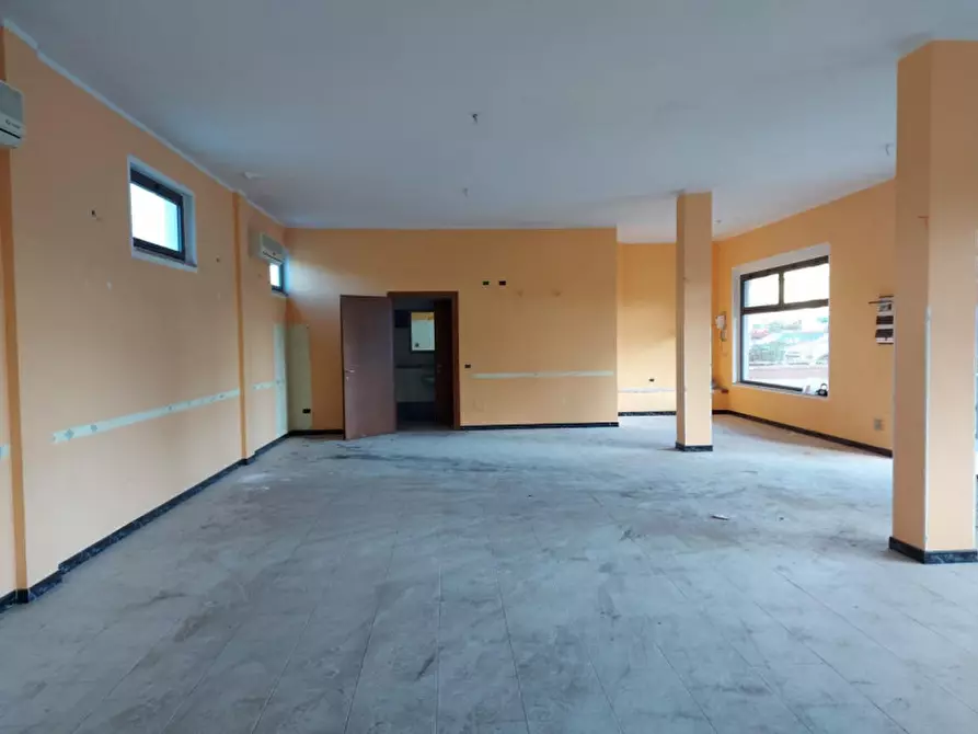 Immagine 1 di Negozio in vendita  in Via Lucania, N. snc a Carbonia