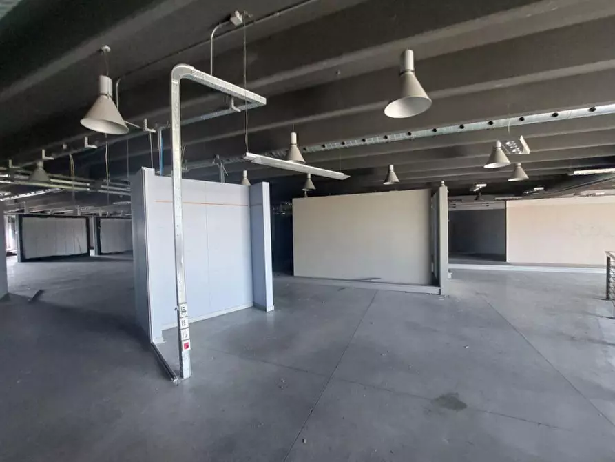 Immagine 16 di Capannone industriale in vendita  in Via Fontana Rossa, N. 58 a Romano Di Lombardia