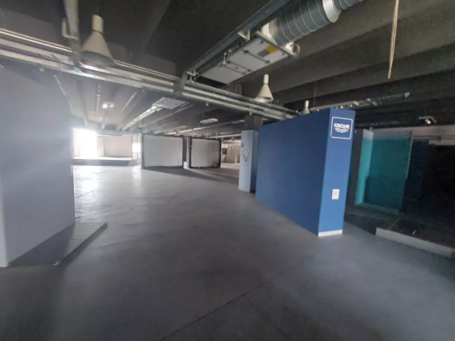 Immagine 20 di Capannone industriale in vendita  in Via Fontana Rossa, N. 58 a Romano Di Lombardia