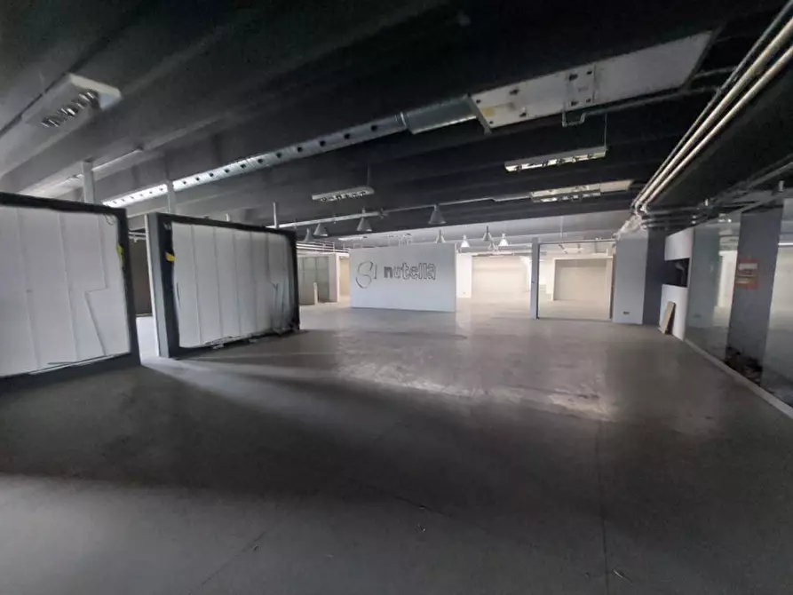 Immagine 22 di Capannone industriale in vendita  in Via Fontana Rossa, N. 58 a Romano Di Lombardia