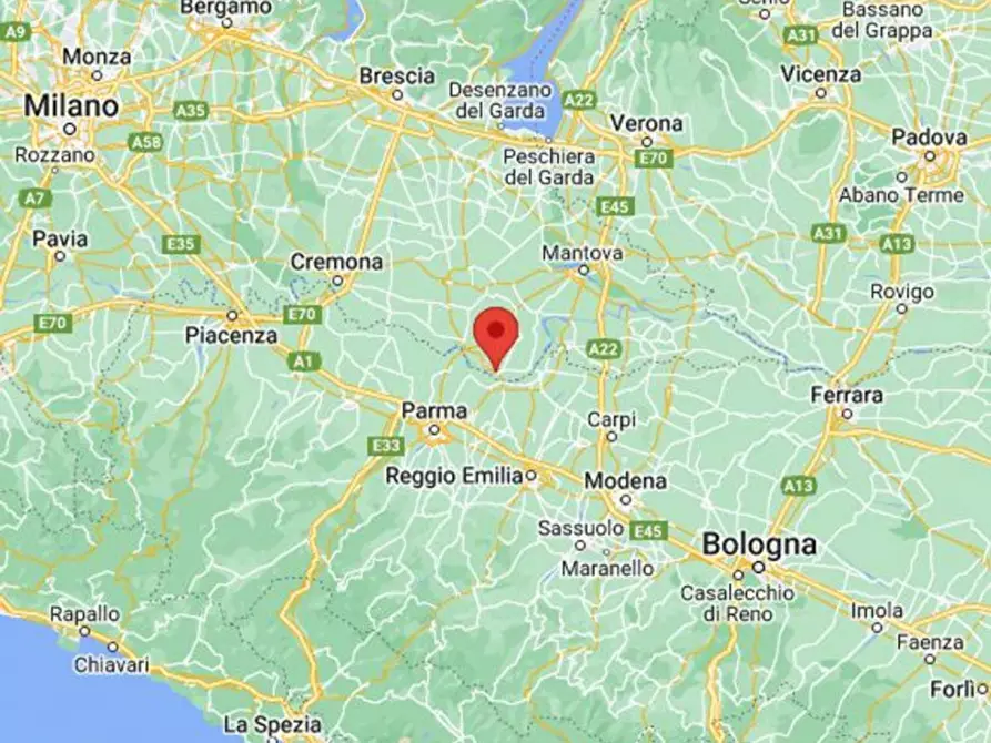 Immagine 15 di Ufficio in vendita  in Via Cesare Aroldi, N. 44 a Viadana