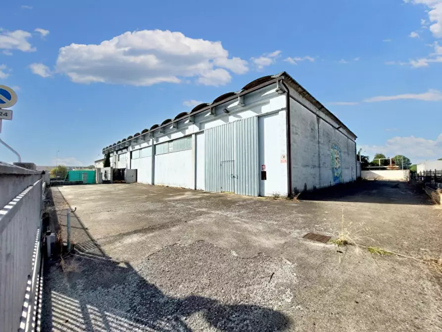 Immagine 2 di Capannone industriale in vendita  in viale Lombardia, N. 9 a Bozzolo