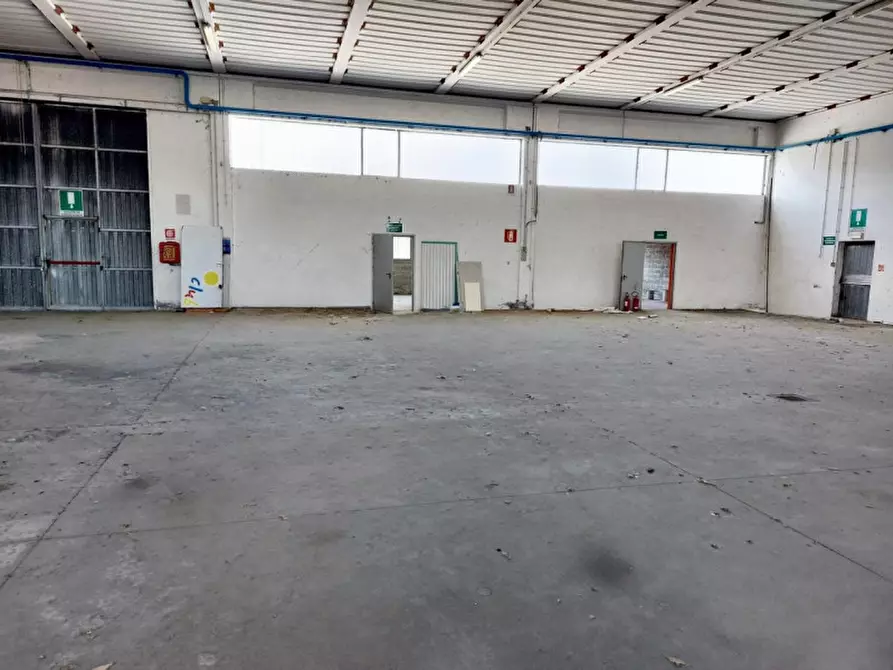 Immagine 4 di Capannone industriale in vendita  in viale Lombardia, N. 9 a Bozzolo