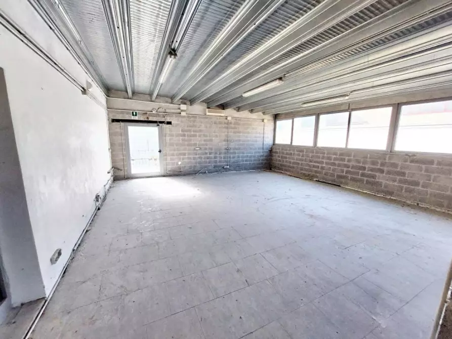 Immagine 5 di Capannone industriale in vendita  in viale Lombardia, N. 9 a Bozzolo