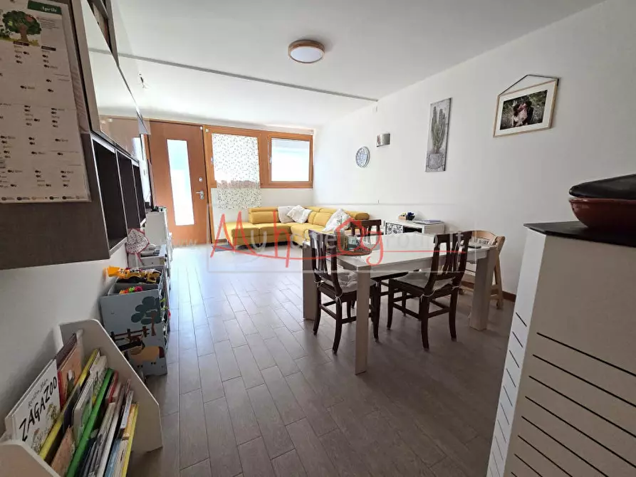 Immagine 2 di Appartamento in vendita  a Selvazzano Dentro