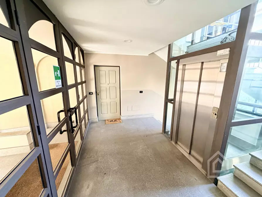 Immagine 14 di Ufficio in vendita  in Via Cairoli 17 a Chivasso