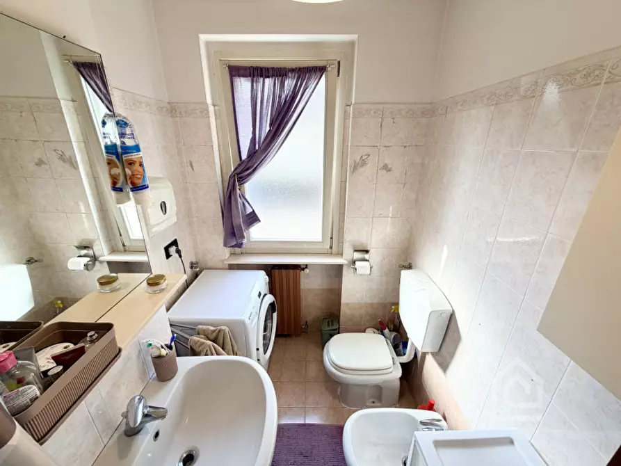 Immagine 25 di Ufficio in vendita  in Via Cairoli 17 a Chivasso