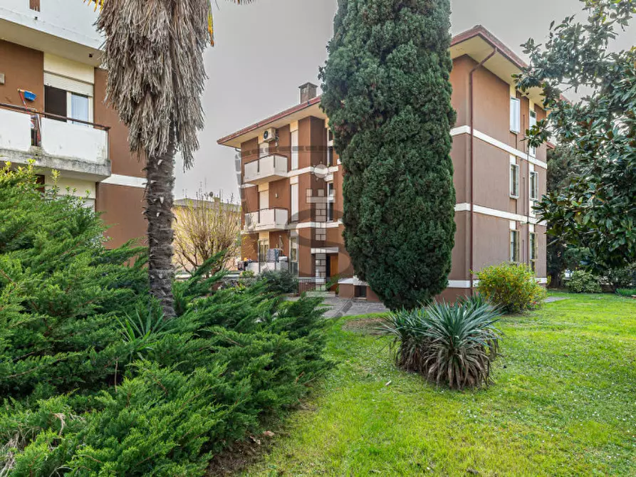 Immagine 21 di Appartamento in vendita  in Via Sardegna 8 a Bassano Del Grappa