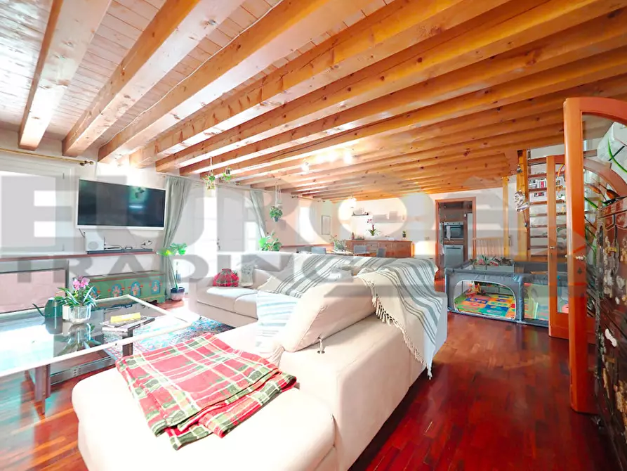 Immagine 6 di Casa indipendente in vendita  in Via Guizzetti a Casier