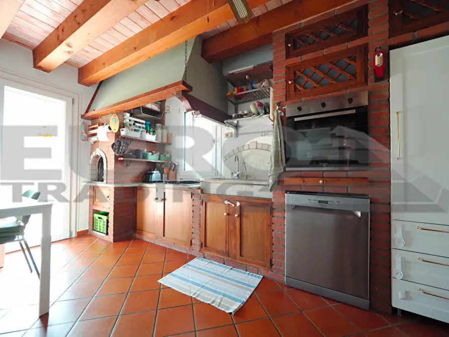 Immagine 11 di Casa indipendente in vendita  in Via Guizzetti a Casier