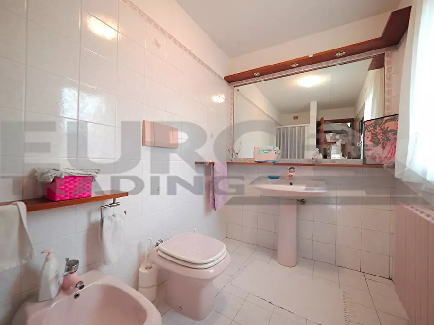 Immagine 15 di Casa indipendente in vendita  in Via Guizzetti a Casier