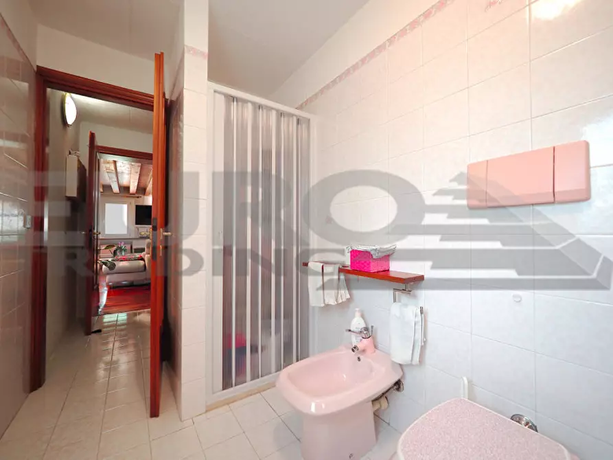 Immagine 16 di Casa indipendente in vendita  in Via Guizzetti a Casier