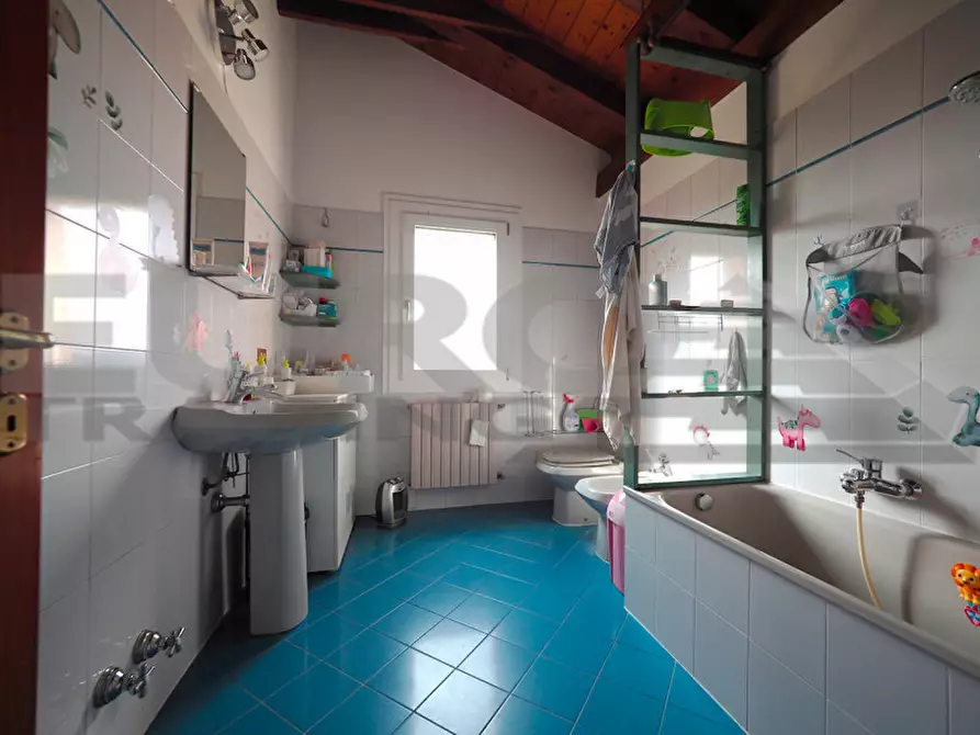 Immagine 31 di Casa indipendente in vendita  in Via Guizzetti a Casier