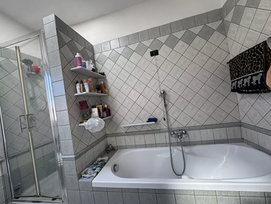 Immagine 11 di Appartamento in vendita  in Via Sant'Antonio a Siniscola