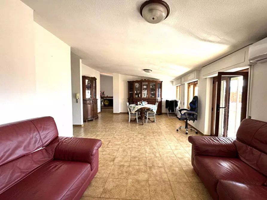 Immagine 19 di Appartamento in vendita  in Via Sant'Antonio a Siniscola