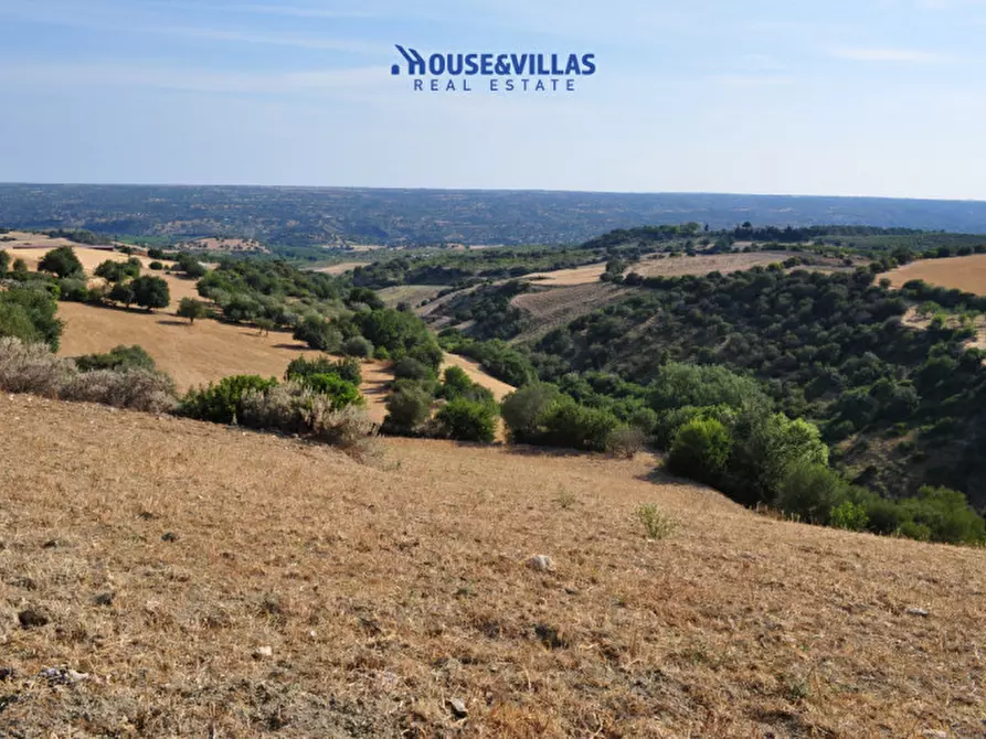 Immagine 10 di Villa in vendita  in Strada provinciale del Castelluccio a Noto