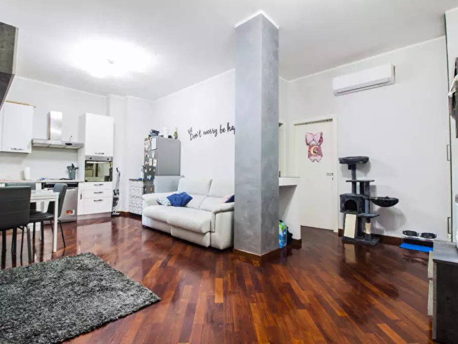 Immagine 1 di Appartamento in vendita  in Via Genova 180 a Torino