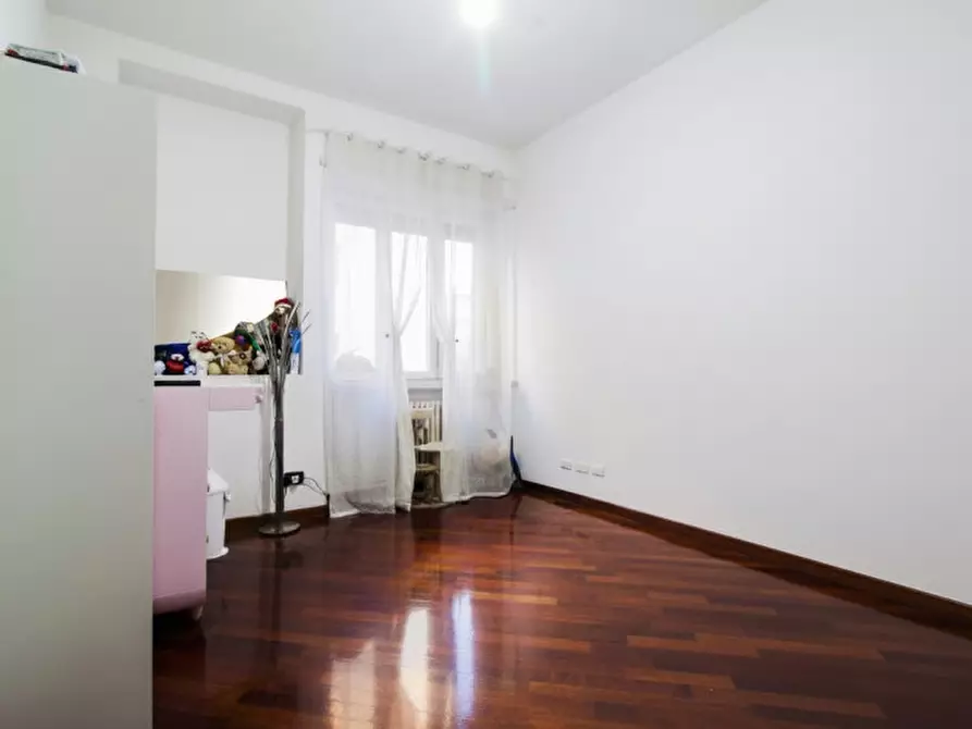 Immagine 10 di Appartamento in vendita  in Via Genova 180 a Torino