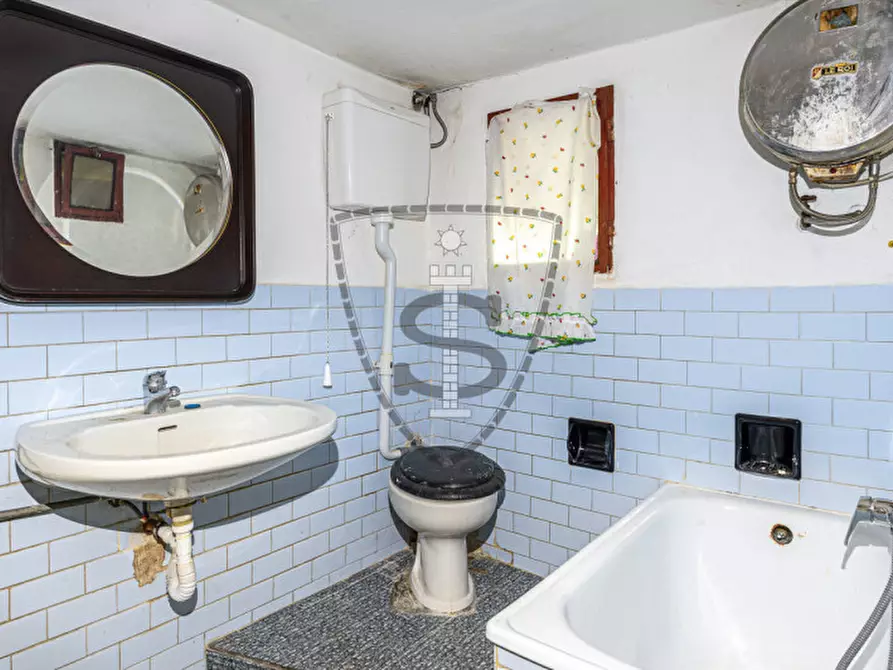 Immagine 7 di Villetta a schiera in vendita  in Via Collicello 25 a Valbrenta