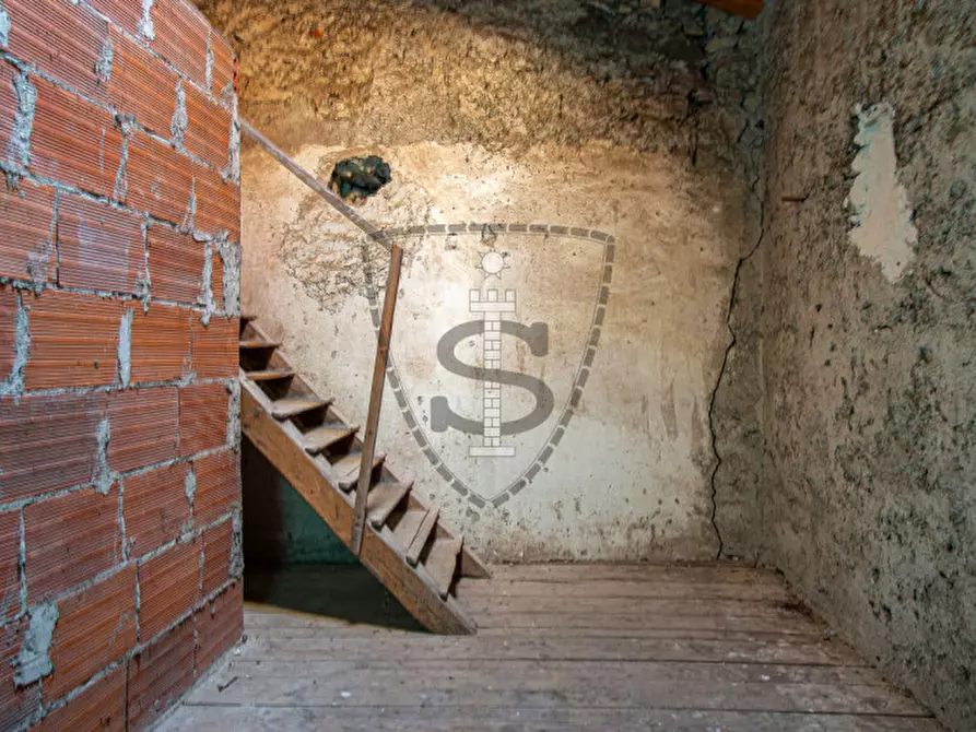 Immagine 14 di Villetta a schiera in vendita  in Via Collicello 25 a Valbrenta