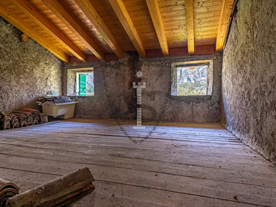 Immagine 15 di Villetta a schiera in vendita  in Via Collicello 25 a Valbrenta