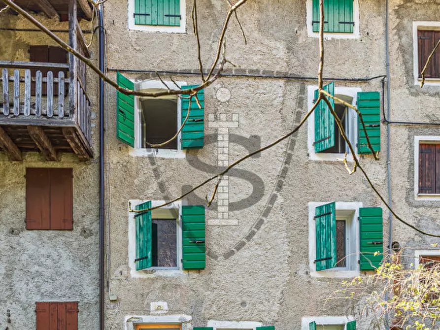 Immagine 18 di Villetta a schiera in vendita  in Via Collicello 25 a Valbrenta