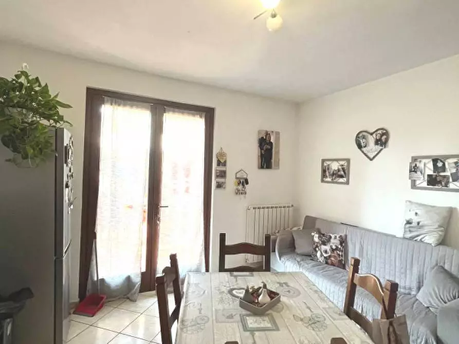 Immagine 8 di Appartamento in vendita  in Via Firenze a Castiglione Del Lago