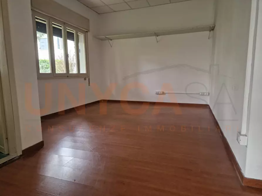 Immagine 6 di Attività commerciale in affitto  in Via Bonaventura Cavalieri a Padova