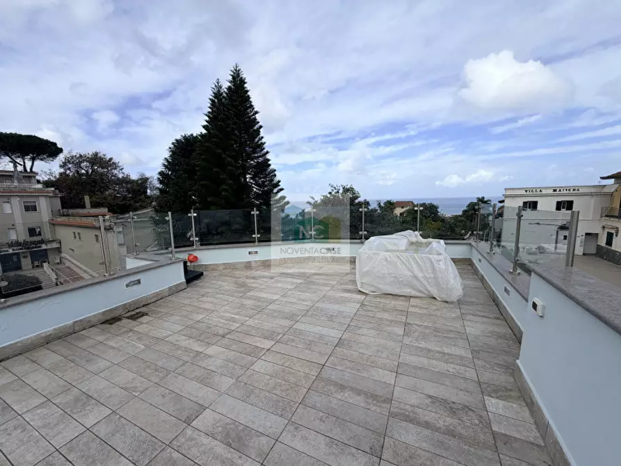 Immagine 15 di Casa indipendente in vendita  in piazza san pasquale a Casamicciola Terme