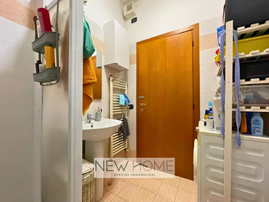 Immagine 4 di Camera in affitto  in Via Brunoro della Scala 18 a Verona