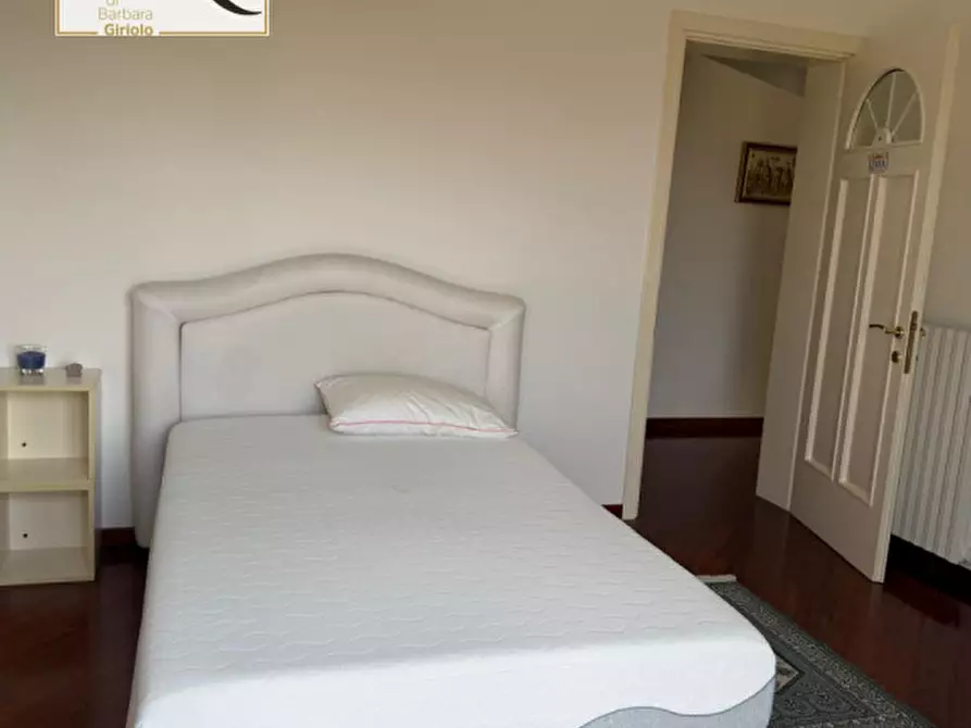 Immagine 24 di Villa in vendita  a Giacciano Con Baruchella