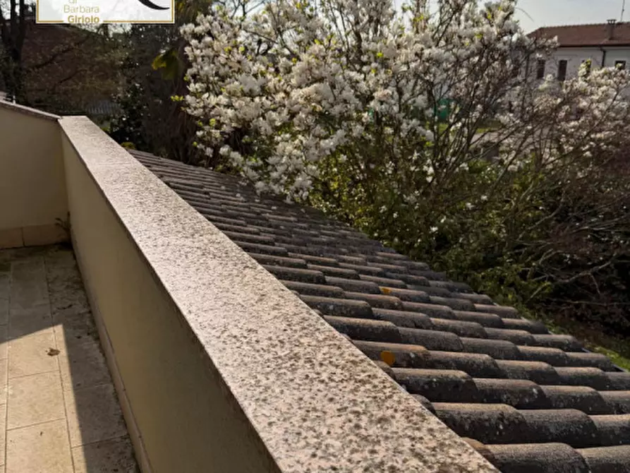 Immagine 26 di Villa in vendita  a Giacciano Con Baruchella