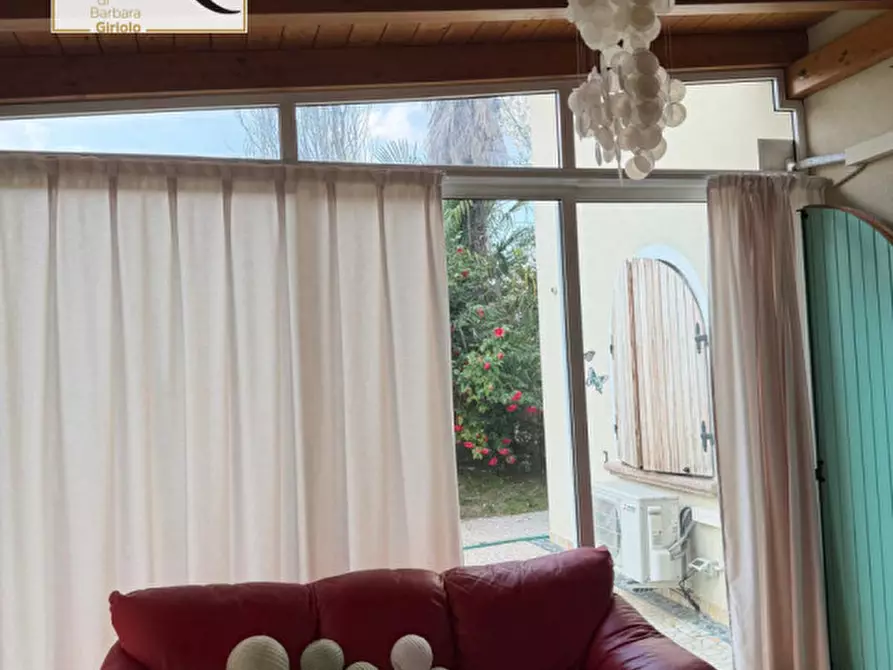 Immagine 32 di Villa in vendita  a Giacciano Con Baruchella