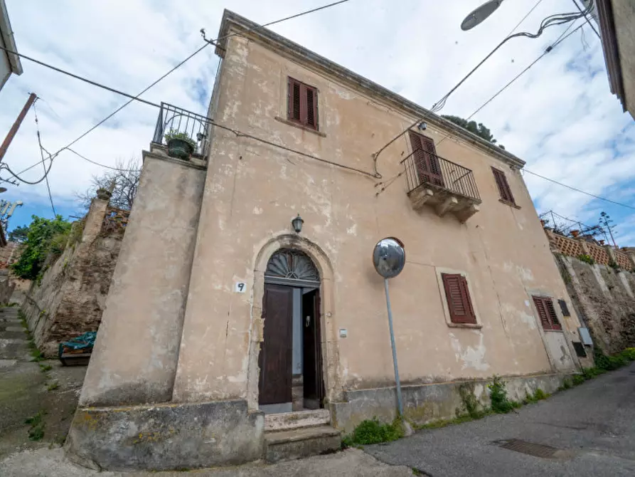 Immagine 12 di Appartamento in vendita  in Strada Provinciale 50 di Castanea delle Furie 29 a Messina