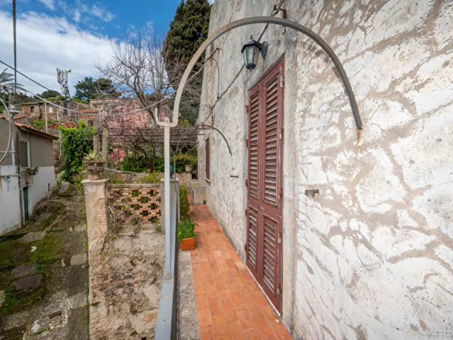 Immagine 42 di Appartamento in vendita  in Strada Provinciale 50 di Castanea delle Furie 29 a Messina